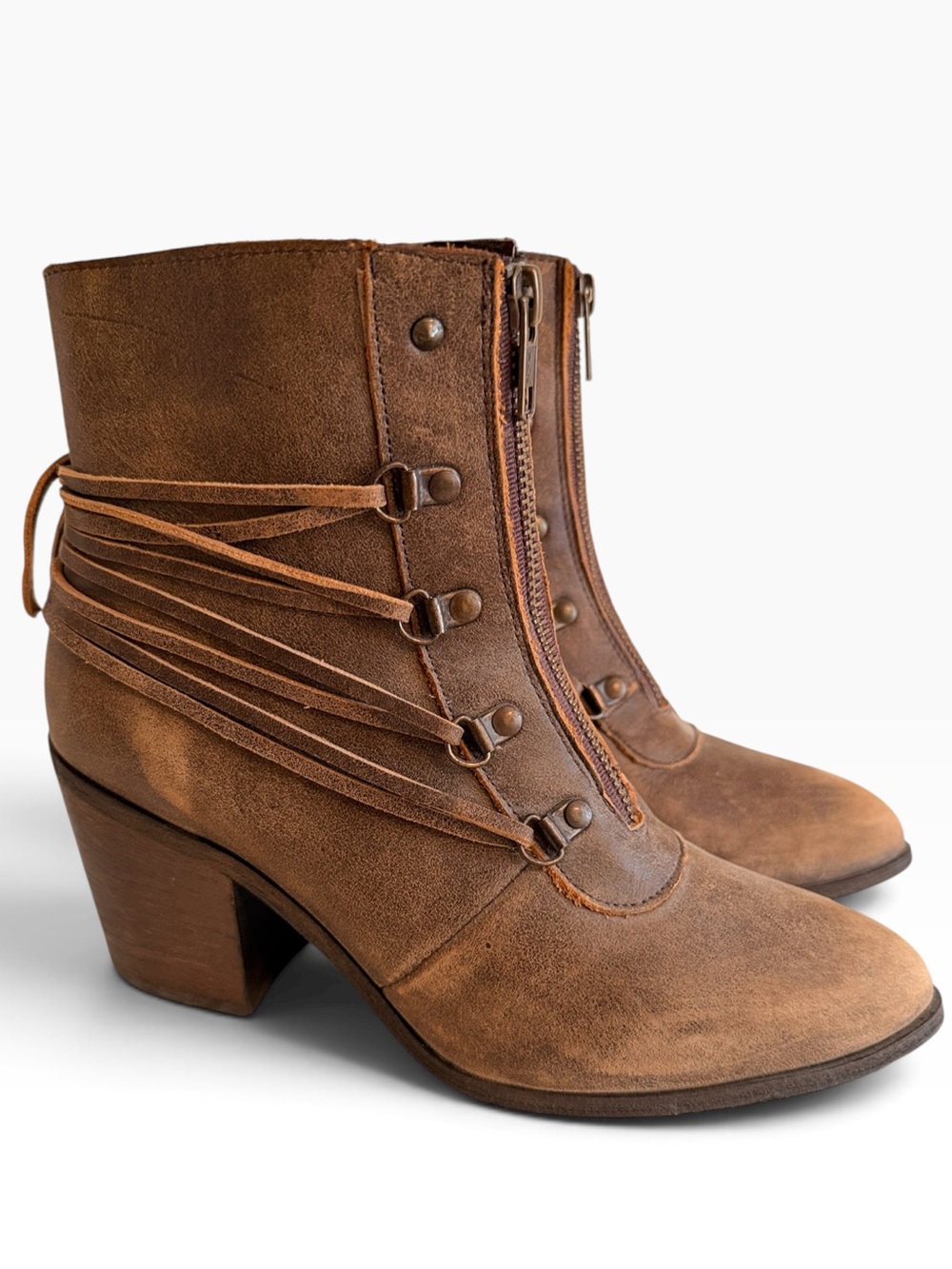 Sbicca Brown Leather "Peacekeeper" Front Zip Lace Trim Ankle Boots 6.5